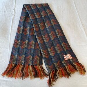 Figueroa Alpaca Multicolor Geometric
Pattern Scarf